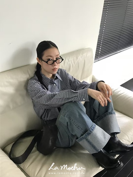 超高腰洗舊牛仔褲